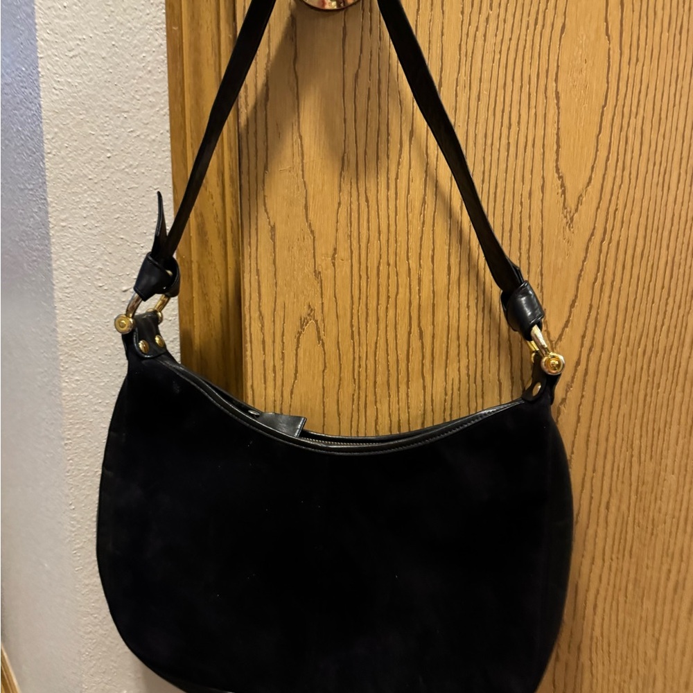 Elegant Black Shoulder Bag